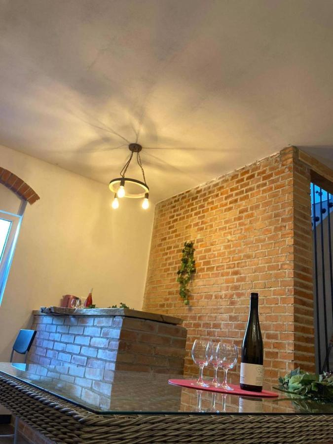 Prazdninovy Dum Na Palave S Vinnym Sklepem Milovice  Exterior photo